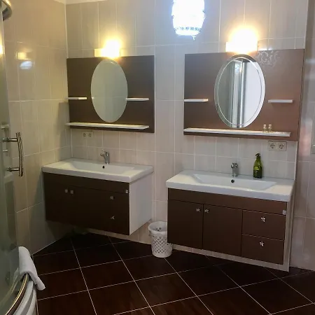 Bella Villa