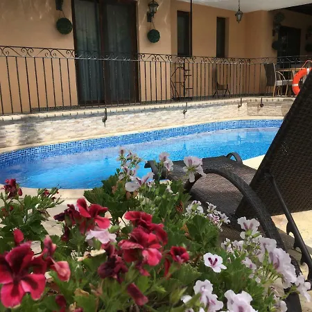 Bella Villa